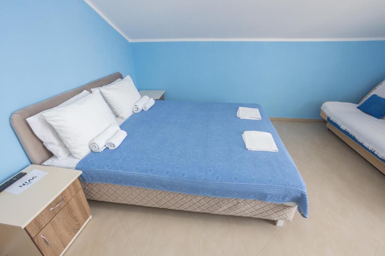 Adriana Apartments Herceg Novi Esterno foto