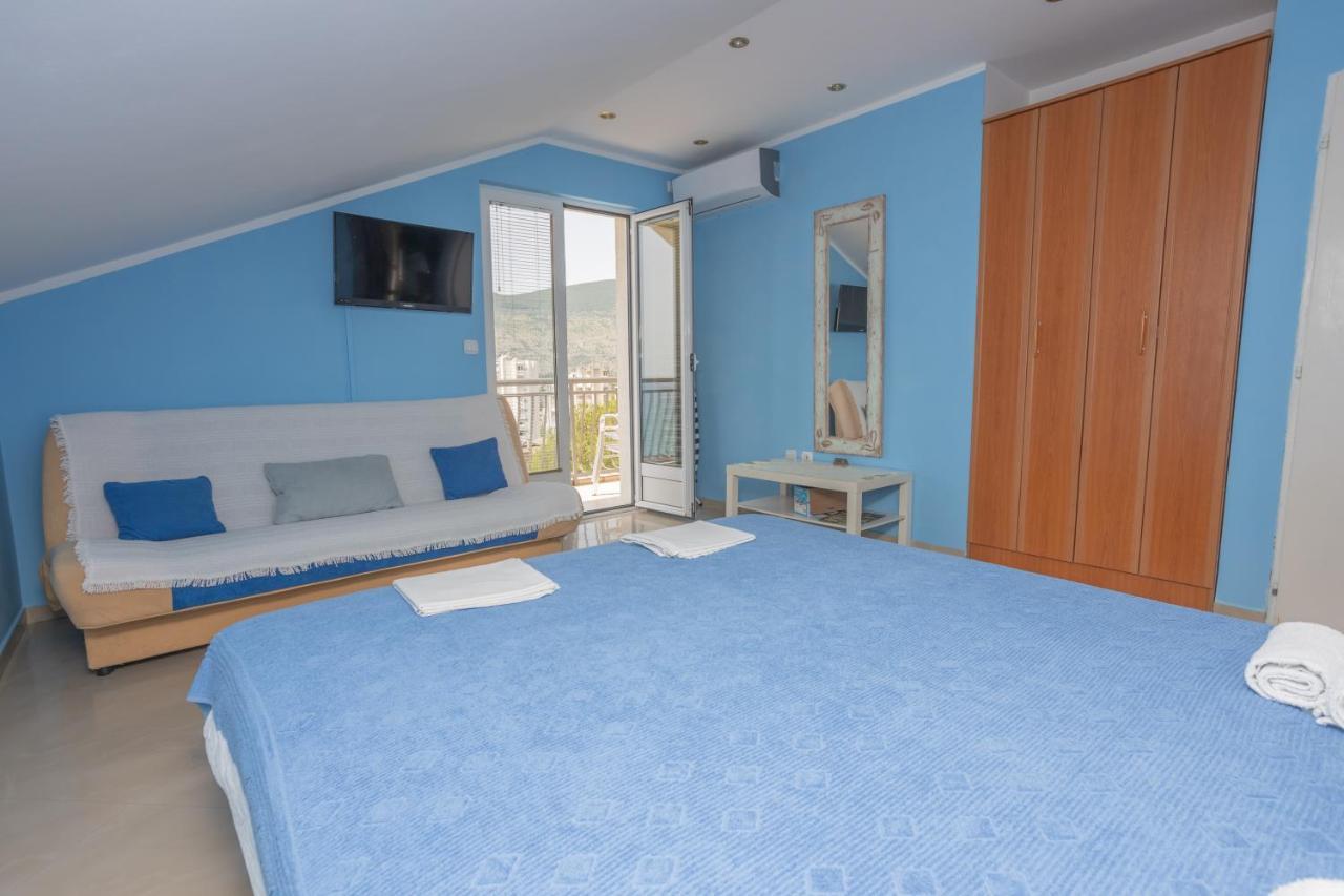 Adriana Apartments Herceg Novi Esterno foto