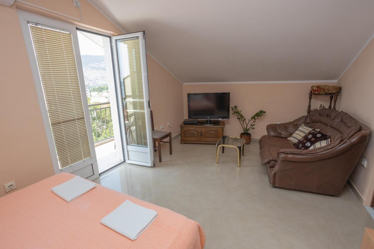 Adriana Apartments Herceg Novi Esterno foto