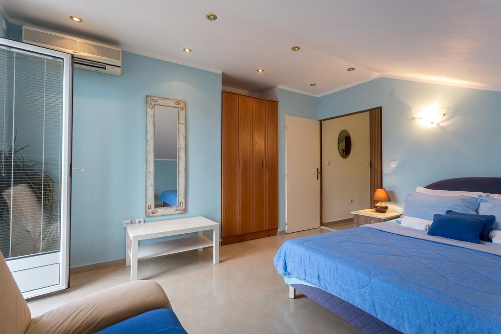 Adriana Apartments Herceg Novi Esterno foto