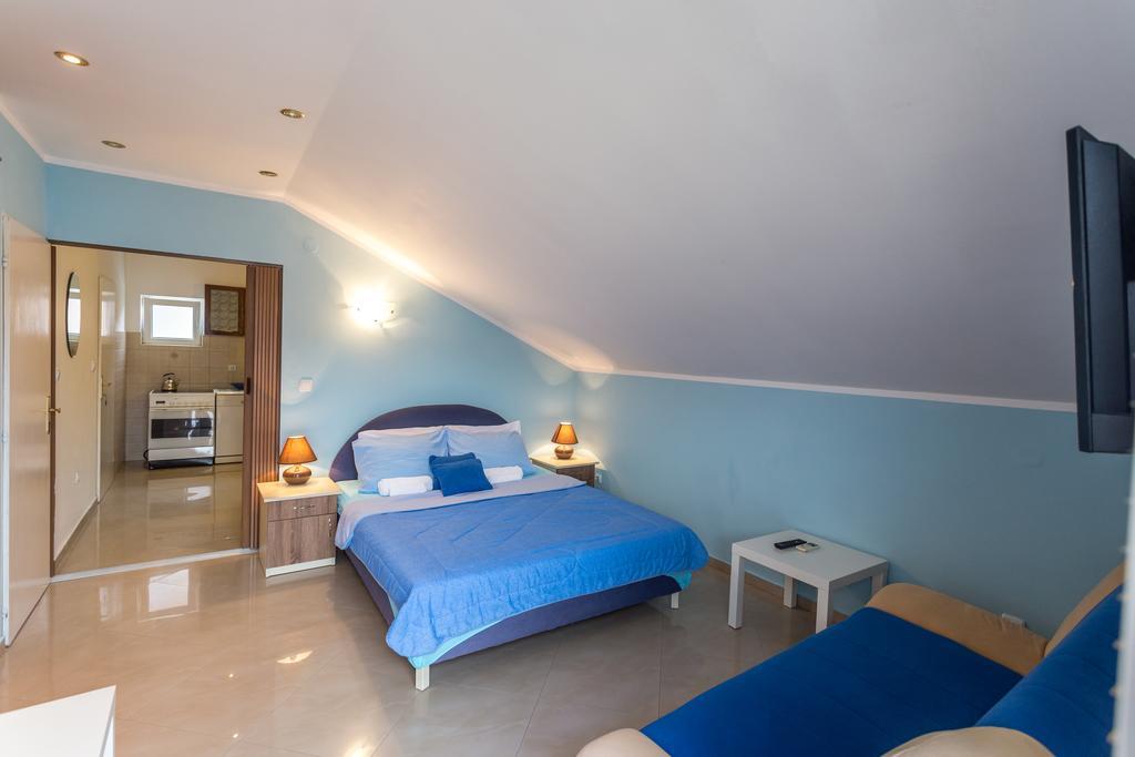Adriana Apartments Herceg Novi Esterno foto