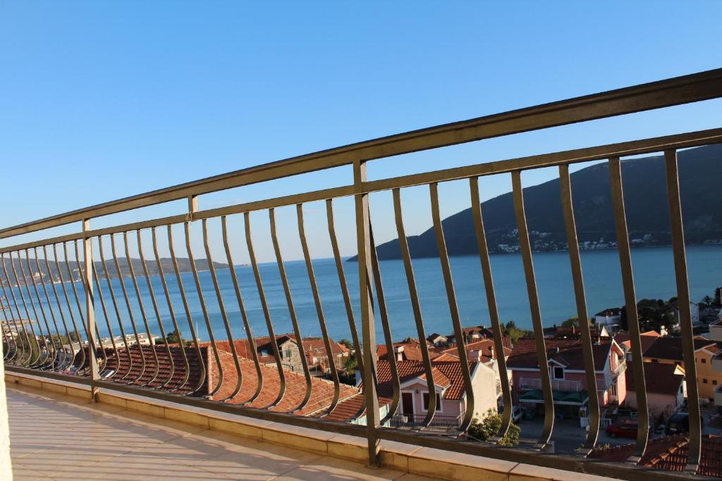 Adriana Apartments Herceg Novi Camera foto